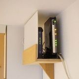 26 Smart And Creative Ways To Hide A Wi-Fi Router - DigsDigs