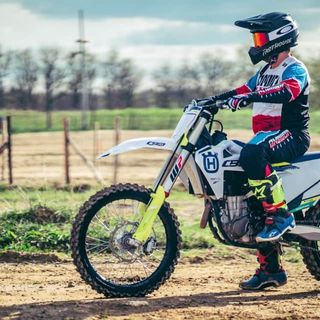 What is the Price of a Used Electric Dirt Bike? - ElectricVehiclesFAQs.com