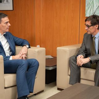 Pedro Sánchez y Salvador Illa mantienen una reunión en Ferraz