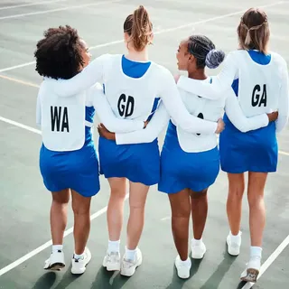 Volleyball vs Tennis for Teen Girls: Which Should She Choose?