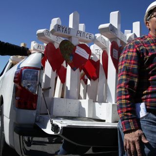 Greg Zanis, who brought crosses to tragedies across the country, dies at 69