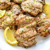 Low FODMAP Italian-Marinated Grilled Chicken Thighs (Keto, Paleo, Whole30) - Good Noms, Honey!