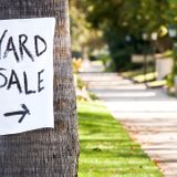 6 Most Hilarious Yard Sale Signs in America – Go Viral Story