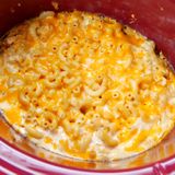 4 Ingredient Slow Cooker Mac and Cheese Recipe