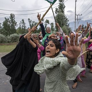 AP wins feature photography Pulitzer for Kashmir coverage