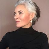 9 Trendy Short Hairstyles for Grey Hair - Hairstyles Weekly