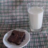 Healthy Treat for Today: Chocolate Chip Brownies | Heavenly Homemakers