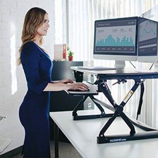 How To Set Up An Ergonomic Workstation for the (Home) Office - hobbr