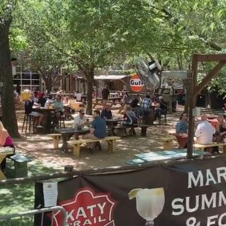 City of Dallas cites Katy Trail Ice House for re-opening