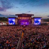 33 Best UK Festivals To Experience Before You Die (2023)