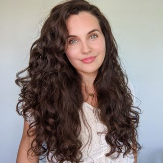 How To Deep Condition Curly Hair the Best Way - Curly Tay