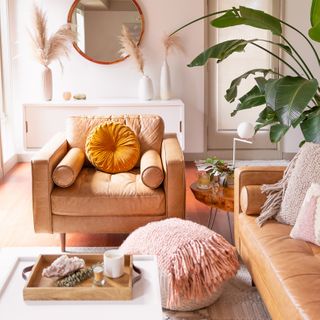 HOW TO TRANSITION YOUR DECOR INTO FALL - JustineCelina