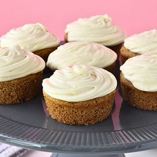 Gluten Free and Vegan Cream Cheese Frosting