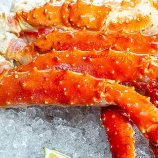 Florida man charged with stealing half million dollars worth of crab; pretended to be grocery worker