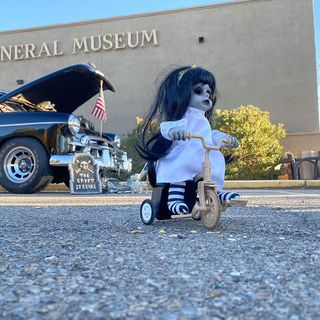 El Paso Funeral Museum Celebrates Anniversary with Dia de los Muertos Event