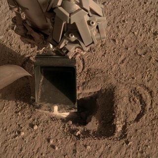 InSight mole making slow progress into Martian surface - SpaceNews