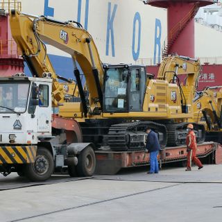 China says exports rose 3.5% in April, crushing expectations for a decline of 15.7%