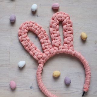 How to Make Macrame Bunny Ear Headband -