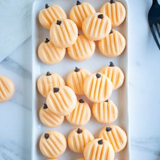 Pumpkin Cream Cheese Mints - Make the Best of Everything