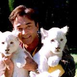 Roy Horn Dead: Siegfried & Roy Magician Dies at 75 From Coronavirus