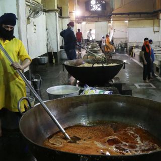 1,600 kg aata, 1,200 kg rice daily — how Delhi's Bangla Sahib Gurdwara is feeding 75k people