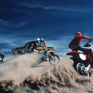 Throwback Thursday: Kenny Roberts, Malcolm Smith and Bruce Penhall Ride the Dunes (1980)