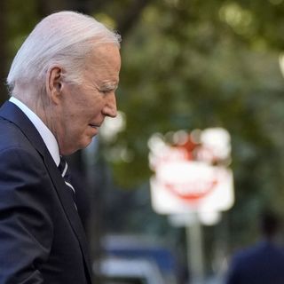 Biden interviewed in classified documents probe; Israel pounds Gaza City; Powerball climbs to $1.73B; MLB, NFL scores; and more morning headlines