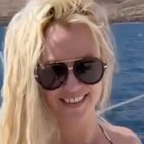 Britney Spears deletes video of her butt in bikini after ripping 'LA actors'