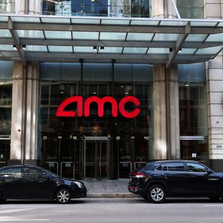 AMC stock tumbles as company files to offer $350M in stock