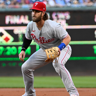 Phillies' Bryce Harper to become full-time first baseman, Rhys Hoskins likely to depart in free agency