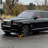 Shedeur Sanders has a $400,000 Rolls Royce booted by campus police in Colorado after parking issues arose at Deion Sanders' Buffaloes - WSTPost