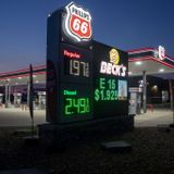 Phillips 66 shareholders support studying climate change risks in Gulf Coast