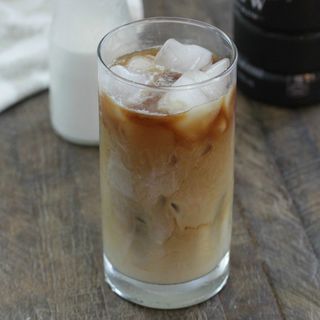 Copycat Starbucks Vanilla Sweet Cream Cold Brew - Eat. Drink. Love.