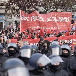 Polizei soll „hart durchgreifen“: Was zum großen Demo-Tag am 1. Mai zu erwarten ist