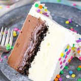 Copycat Dairy Queen Ice Cream Cake | Classic Ice Cream Cake Recipe