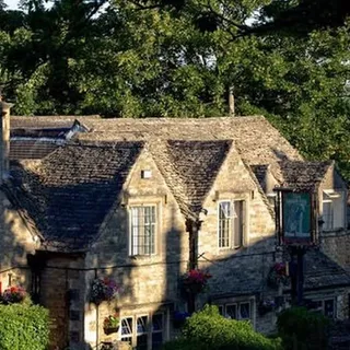 Cotswolds pub gets new owners after ill-health prompted 'discreet' sale