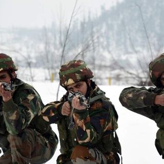 India China border news: India and China deploy additional troops, fortify more Ladakh areas | India News - Times of India