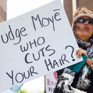 Trump, in rare presidential move, urges Dallas voters to oust judge who enforced governor’s order on hair salons