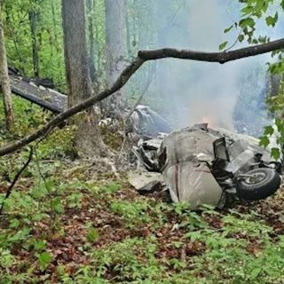 2 dead after small plane crashes in Virginia