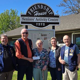 Lions donate to Friendship House