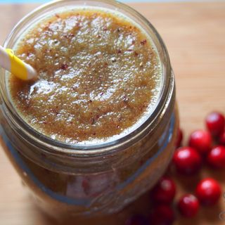 Apple Cranberries Green Smoothie