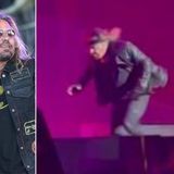 Watch Vince Neil Face-Plant During Motley Crue Concert