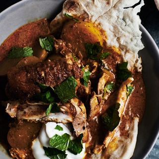 Spiced Chicken with Tomato and Cream