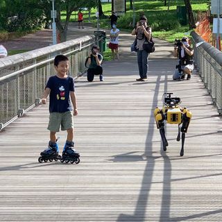 Singapore Is Using a Robotic Dog to Enforce Proper Social Distancing During COVID-19