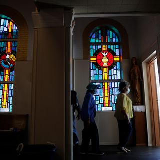 Reopening guidance for churches delayed after White House and CDC disagree