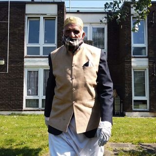 Man, 100, hits £170k for virus victims while fasting for Ramadan