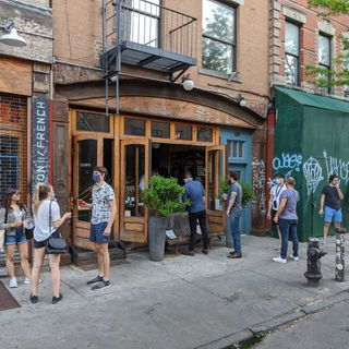 As New Yorkers Rush Outside, Officials Urge Mayor to Implement Outdoor Dining Rules