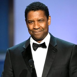 Denzel Washington Helps Homeless Man in Face of Oncoming Traffic