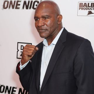 Evander Holyfield and the other famous athletes who came out of retirement - Read Boxing