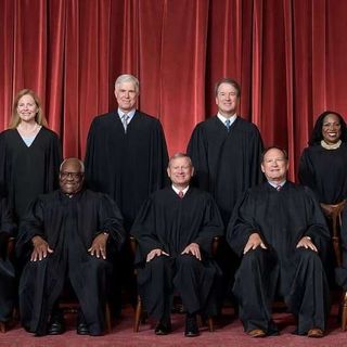 How the Supreme Court moved America 'a bit closer' to political 'Armageddon'': legal expert - tarabuster.com